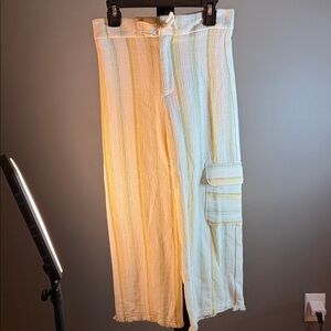 Zara White Retail Tag with Subtle Green Textile